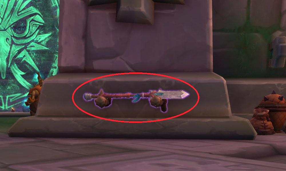 Sorgfältig gehämmerter Speer